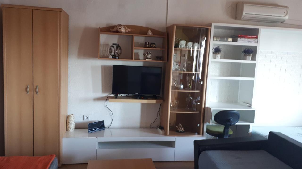 Apartmani Leko Mirjana Baška Voda المظهر الخارجي الصورة