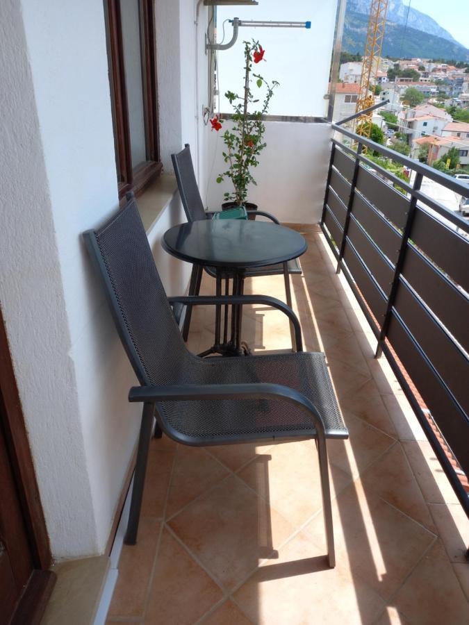 Apartmani Leko Mirjana Baška Voda المظهر الخارجي الصورة