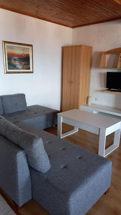 Apartmani Leko Mirjana Baška Voda المظهر الخارجي الصورة