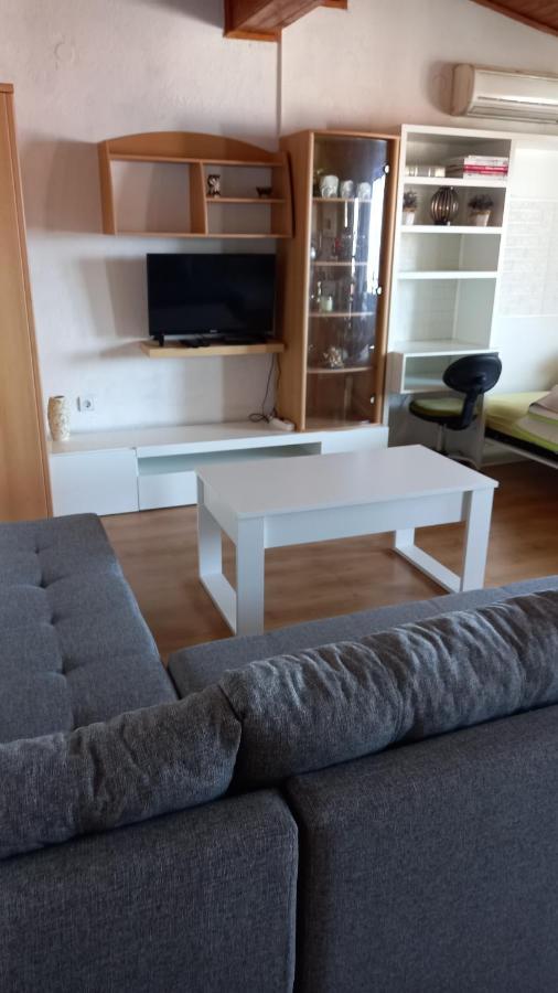 Apartmani Leko Mirjana Baška Voda المظهر الخارجي الصورة