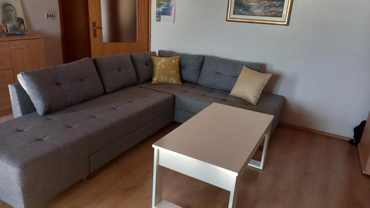 Apartmani Leko Mirjana Baška Voda المظهر الخارجي الصورة